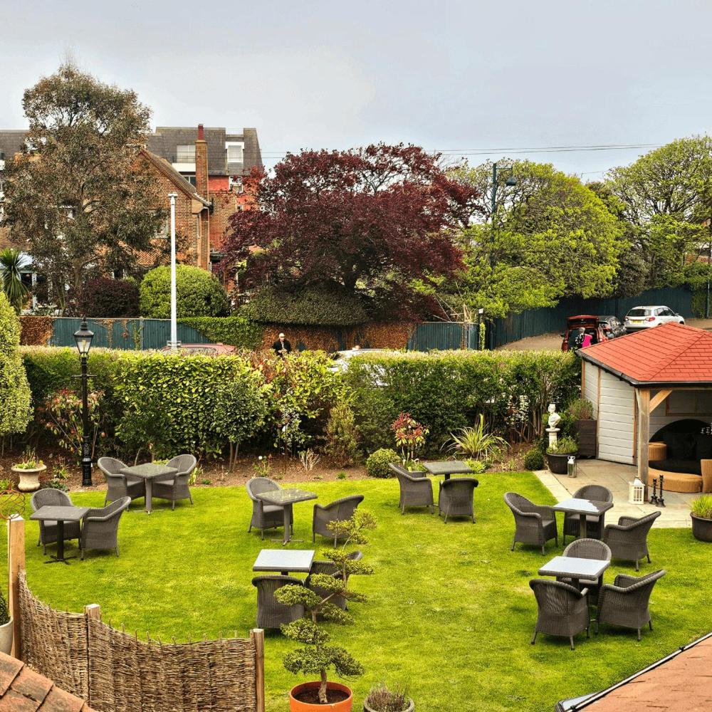 Hotel Burlington Berties Sheringham Habitación foto
